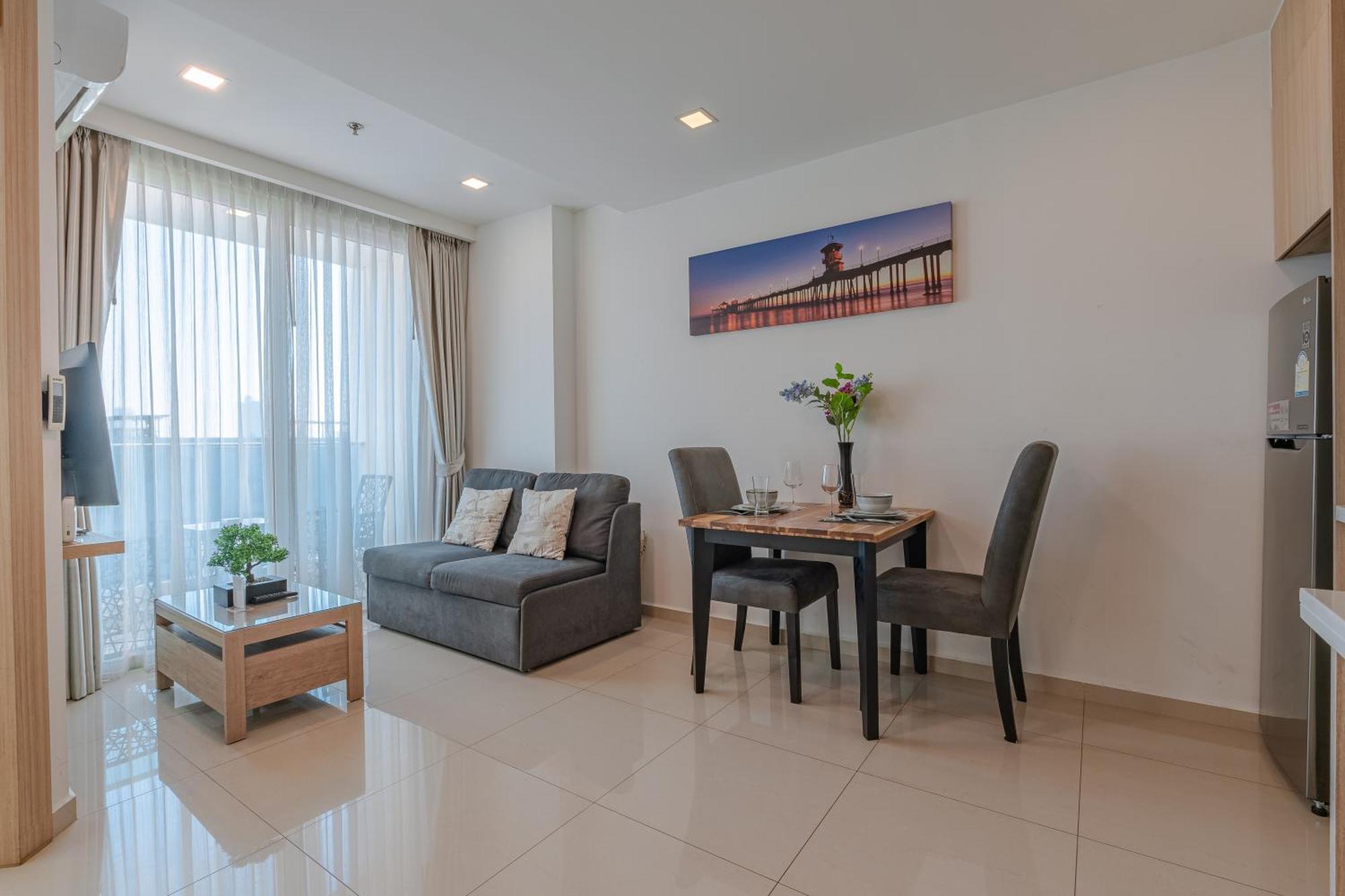 City Garden Tower By Pattaya Holiday Luaran gambar